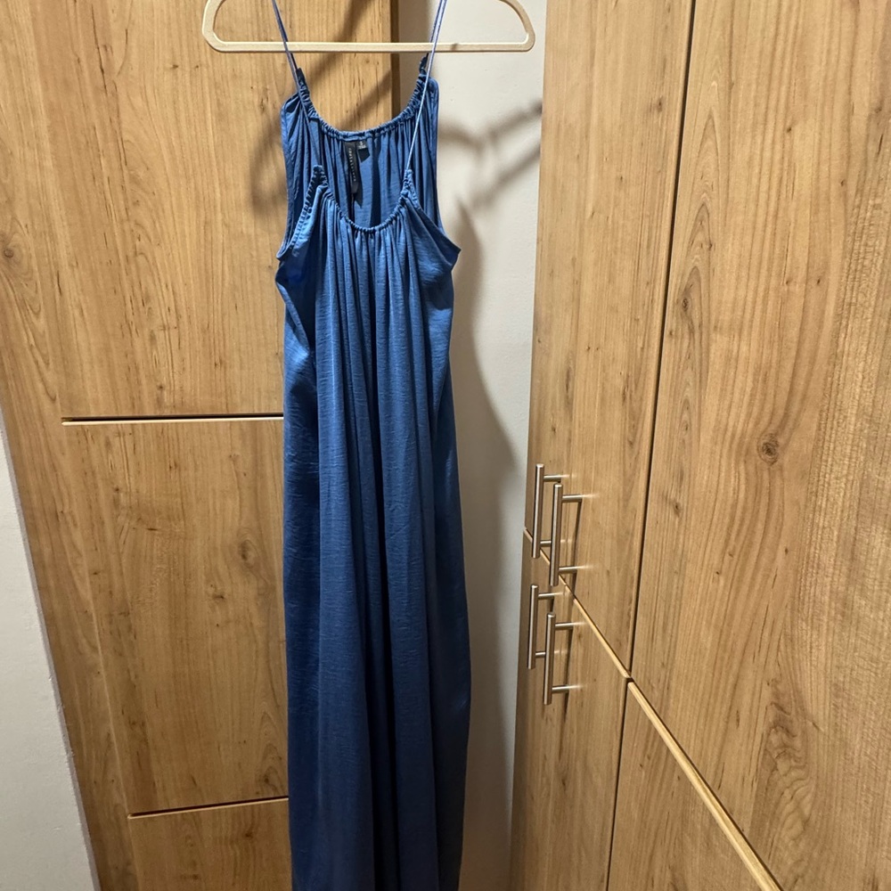 Elegant Blue Maxi Dress